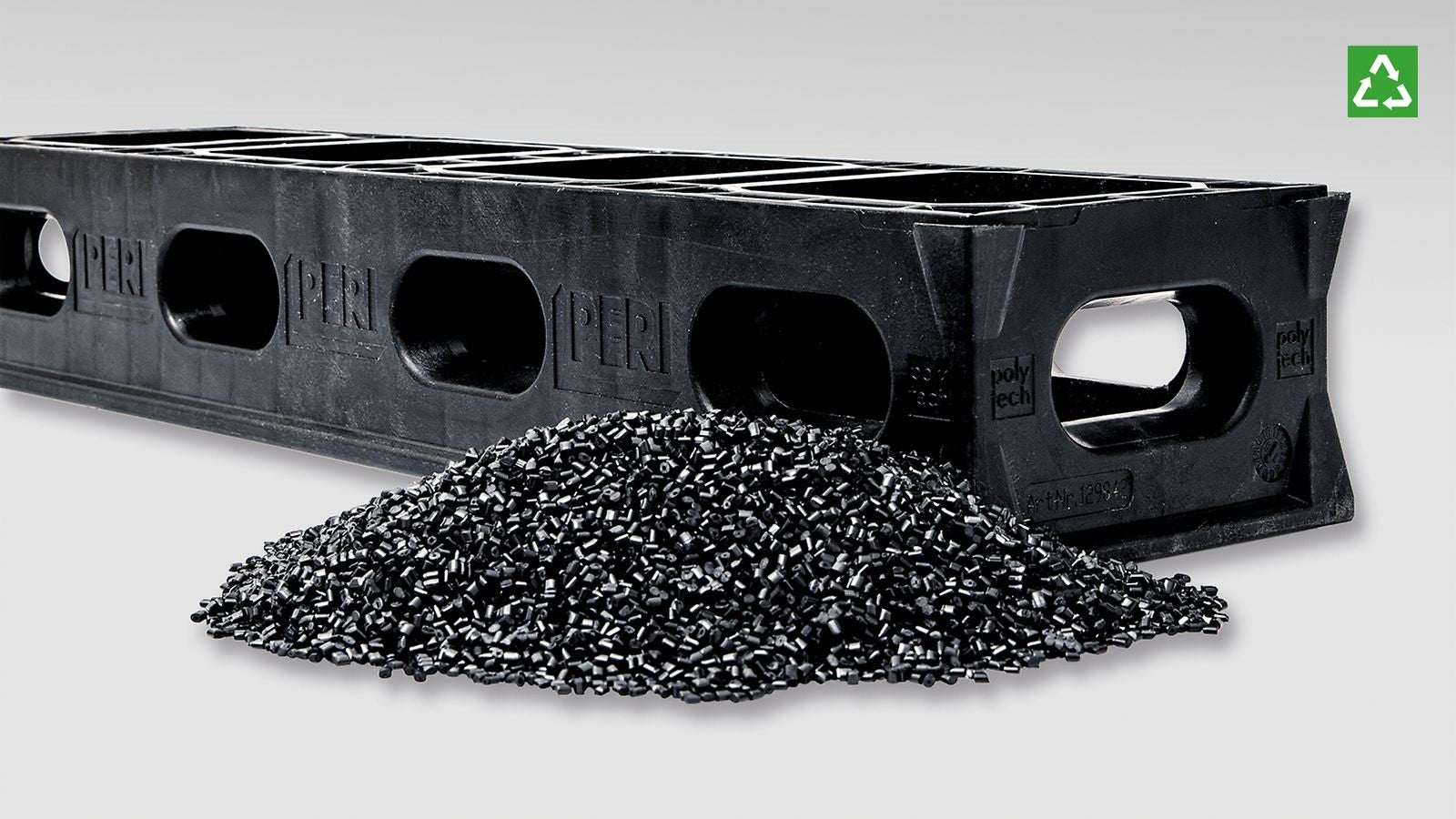 Recyclage du DUO : 100 % recyclable, une production zéro déchet et des émissions réduites. Recyclable et désormais recyclé !<br/>(Image : Groupe PERI)<br/>