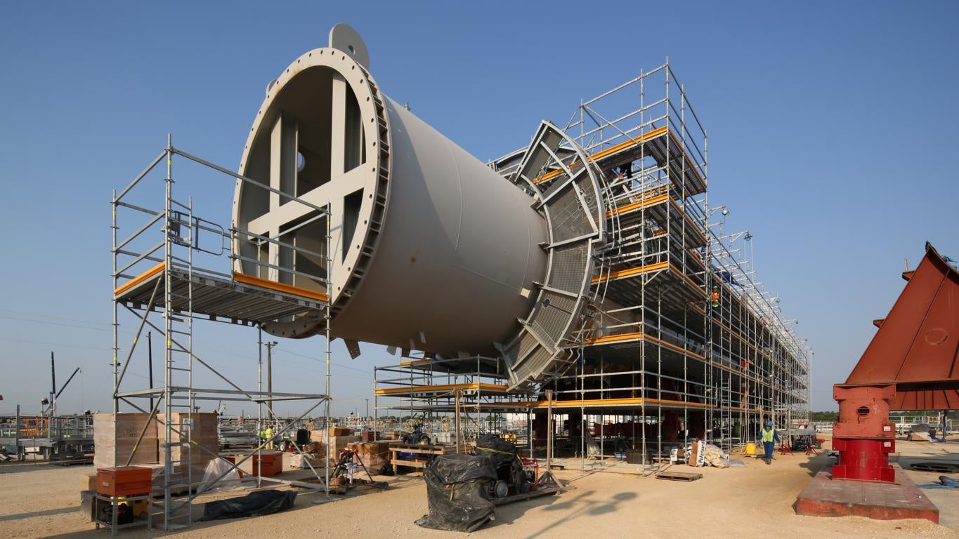 The real cost efficiency lever of PERI UP scaffolding is that it goes up so much faster than other scaffolding solutions in the market - this saves tremendously on labor cost, which is main cost driver on any scaffolding job