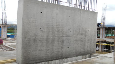 El diseño de las juntas y pases de barra fue diseñado por los ingenieros de PERI atendiendo las necesidades de diseño arquitectónico del diseñador.