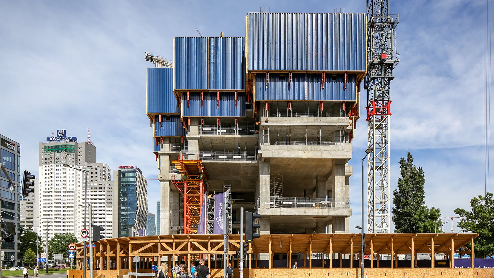 Kolor blach może być wybrany z palety RAL.