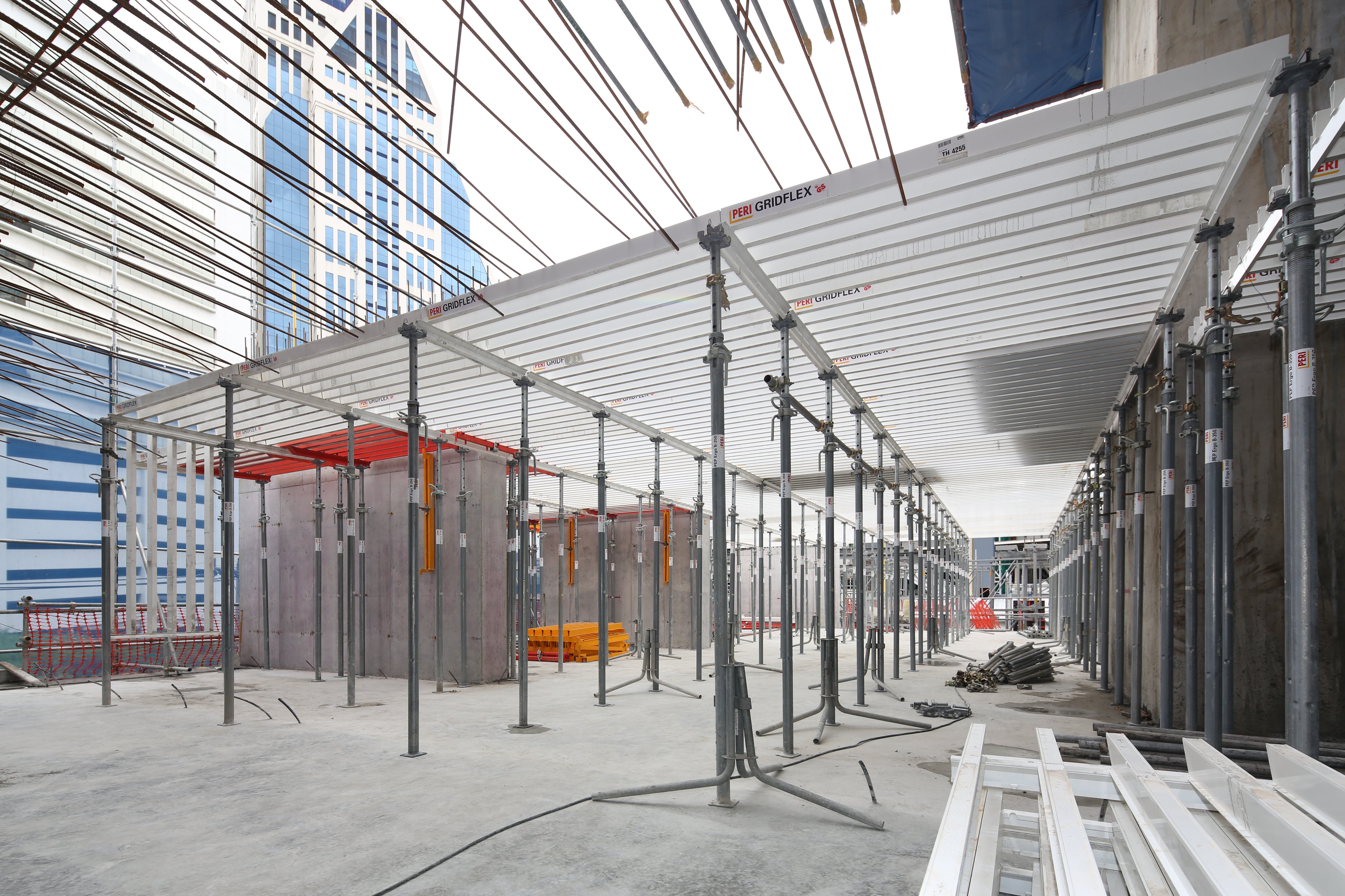 New Luxurious condominium at Nana BTS Station 