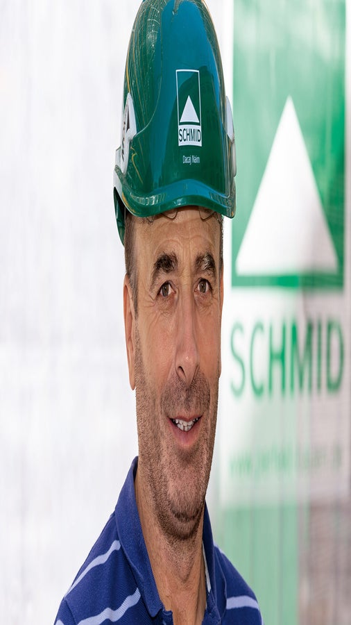 Trotz der anspruchsvollen Gebäudegeometrie konnten wir dank der baubegleitenden PERI UP Easy Einrüstung schnell und sicher arbeiten. Wir sind termingerecht fertig geworden – ohne einen einzigen Arbeitsunfall.