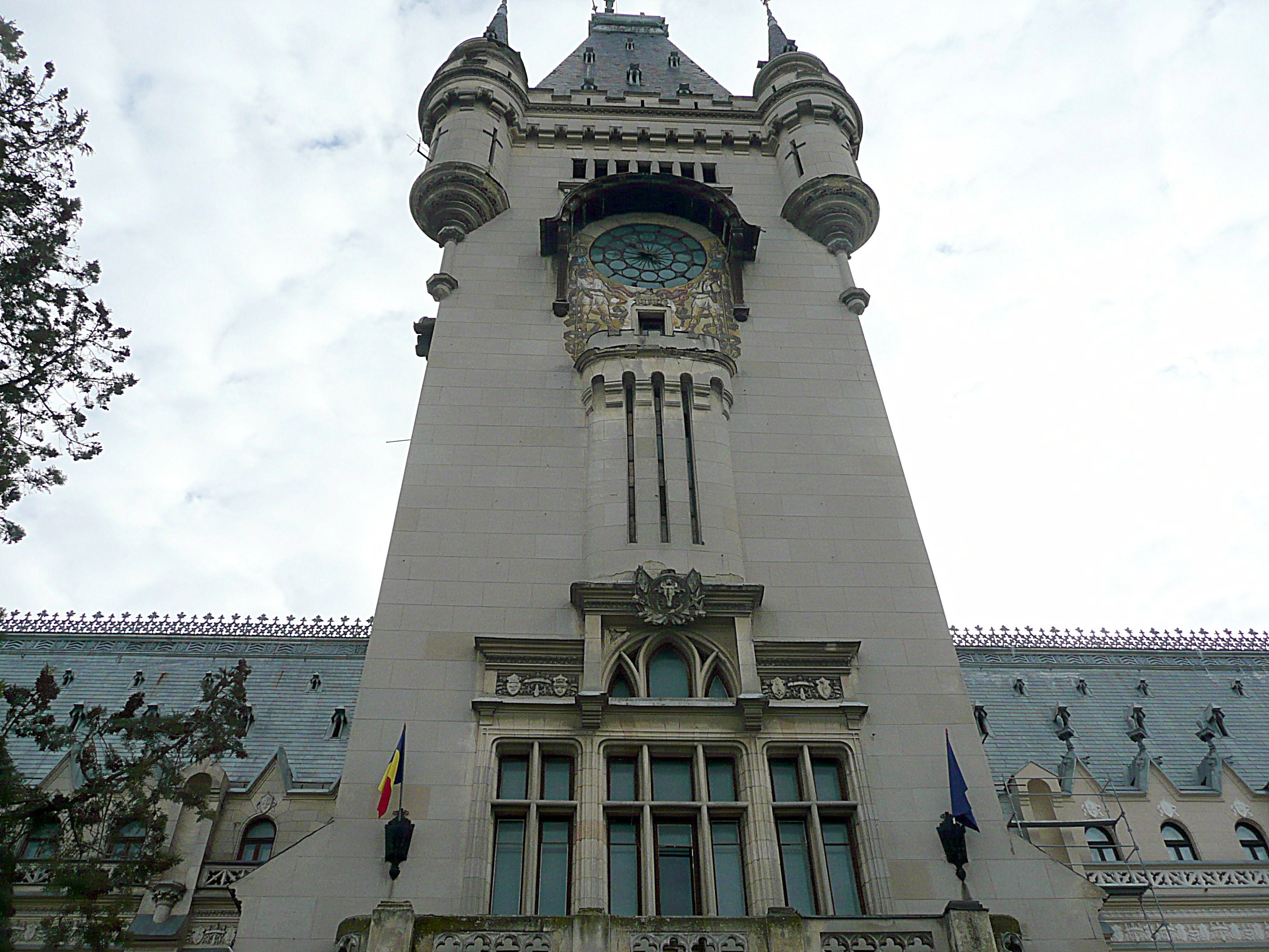 Consolidare, reabilitare și amenajare –Turn cu ceas 