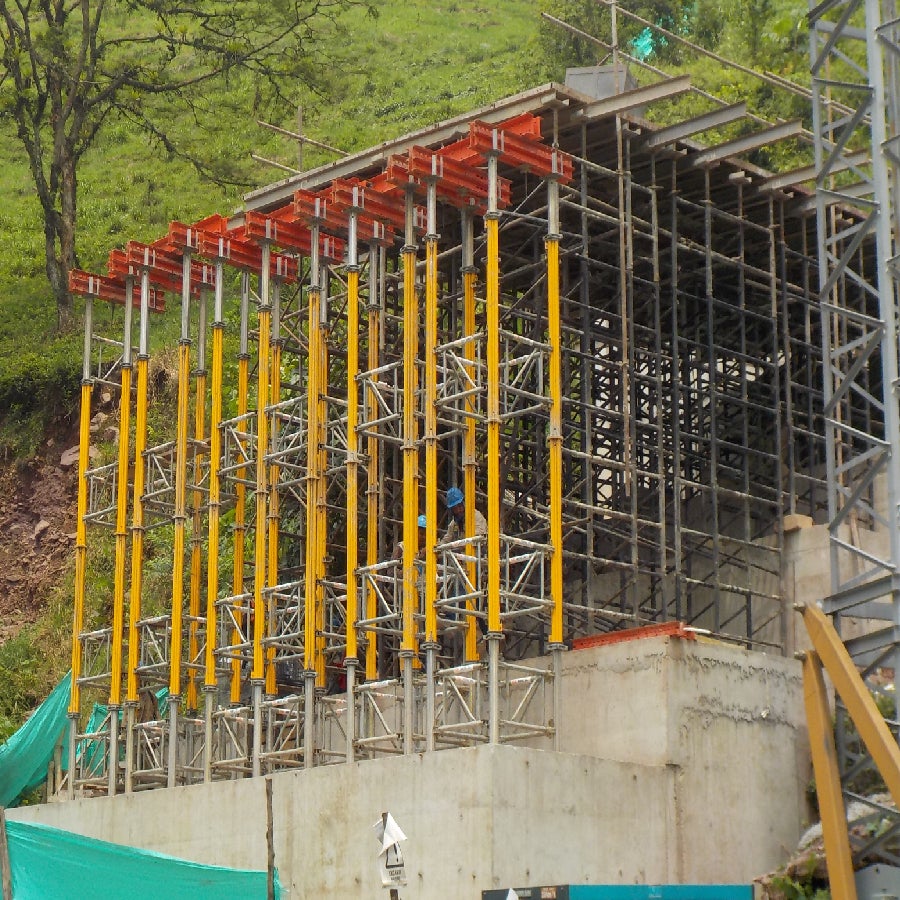 Torres de soporte MULTIPROP para celosías VARIOKIT