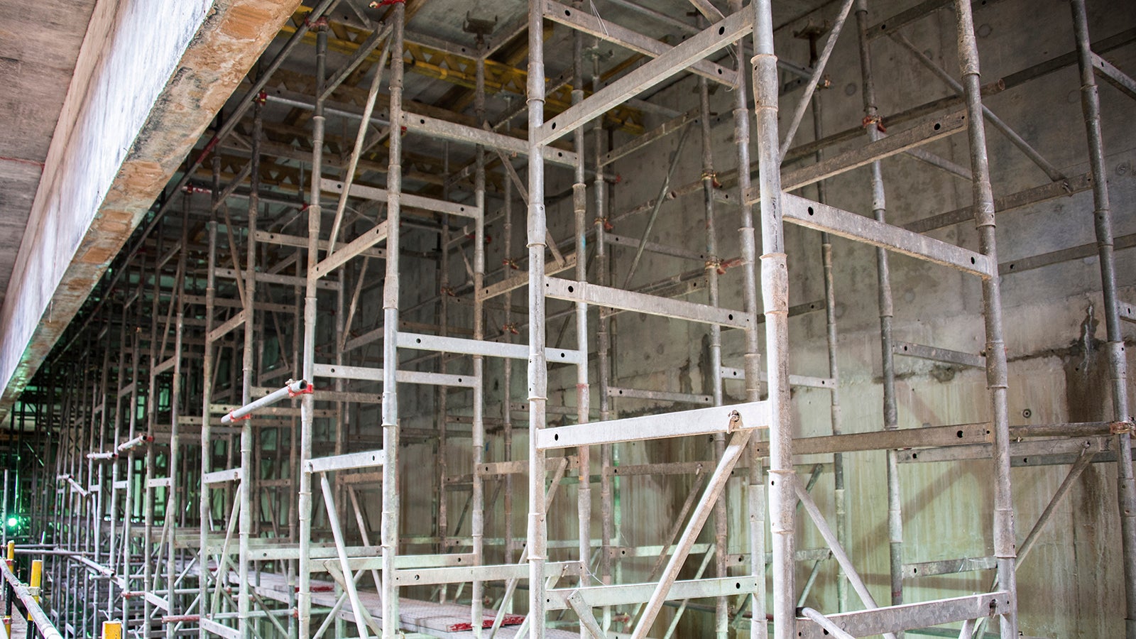 ST 100 Stacking Tower is used for the train platform slab as well