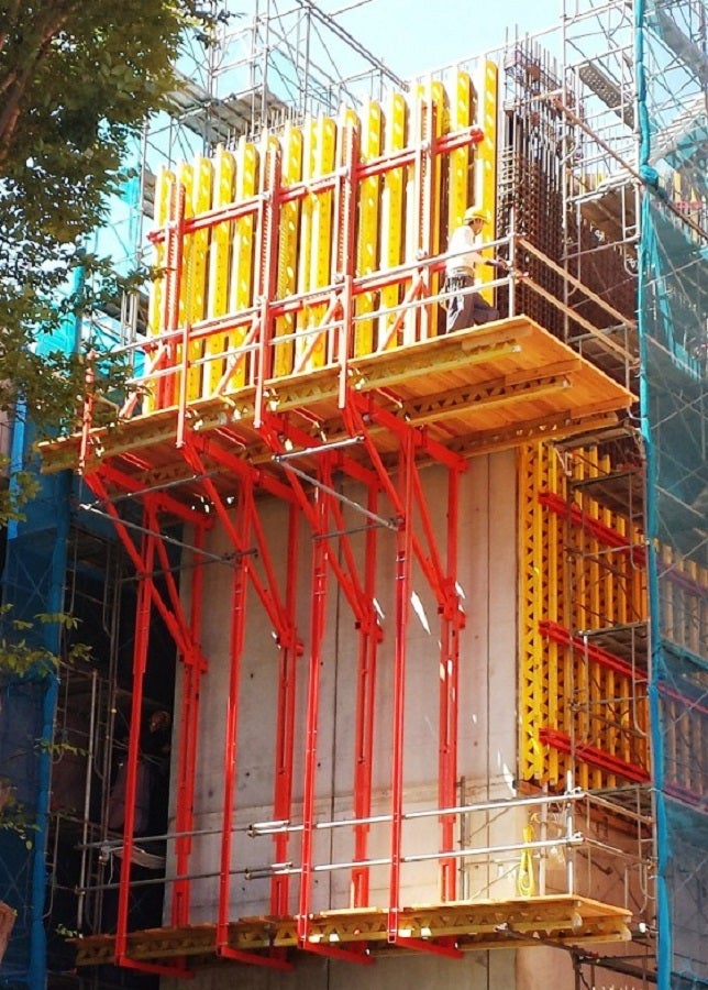 CBクライミング作業足場設置 