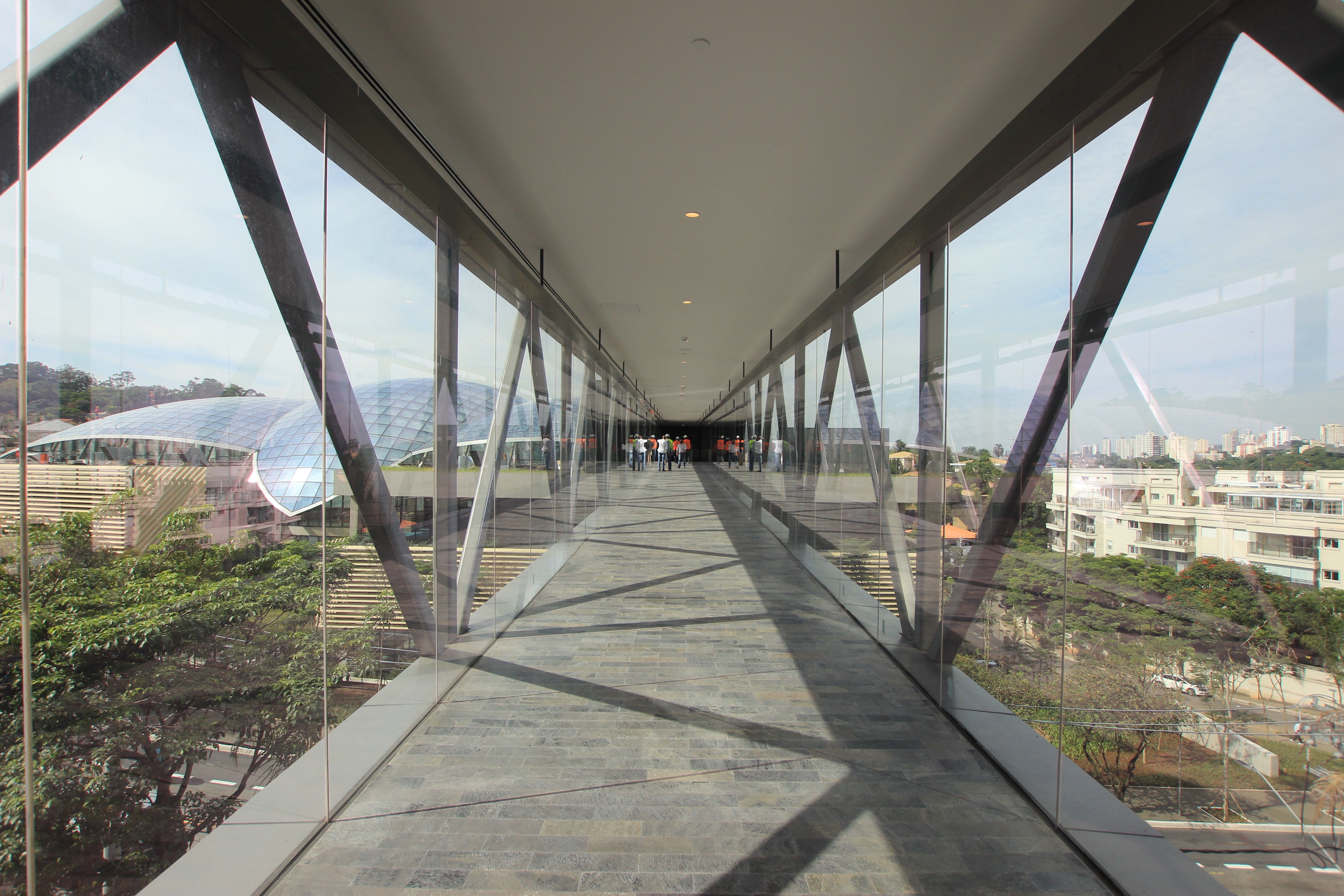Ponte de acesso entre o Hospital e o Centro de Pesquisa