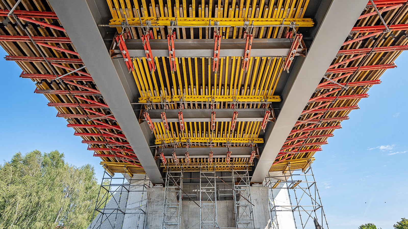 Wiadukt drogowy WD-1 w miejscowości Tłuszcz