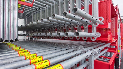 为每个不同种类的组件定义了相应的位置，能够在地面徒手提取材料。