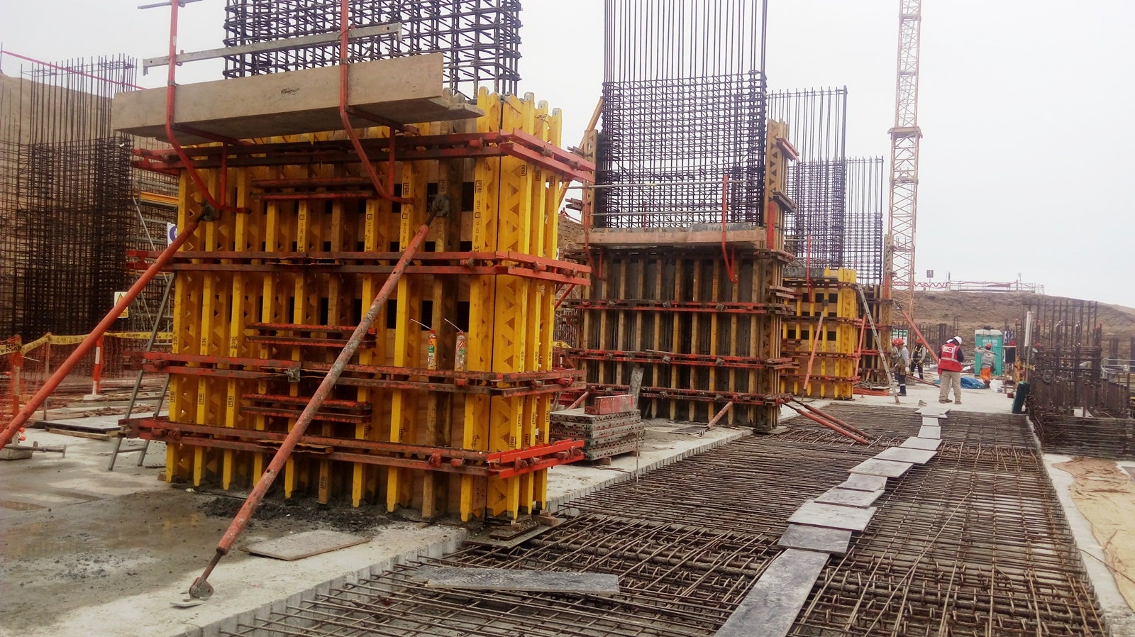 PERI ha ofrecido optimas soluciones de ingeniaría para esta obra con altos requerimientos arquitectónicos.