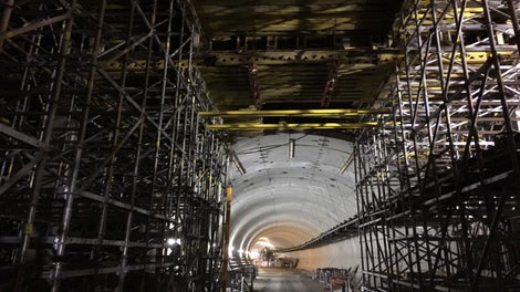 PERI UP Flex се характеризира с голяма носеща способност и намалено собствено тегло на платформите