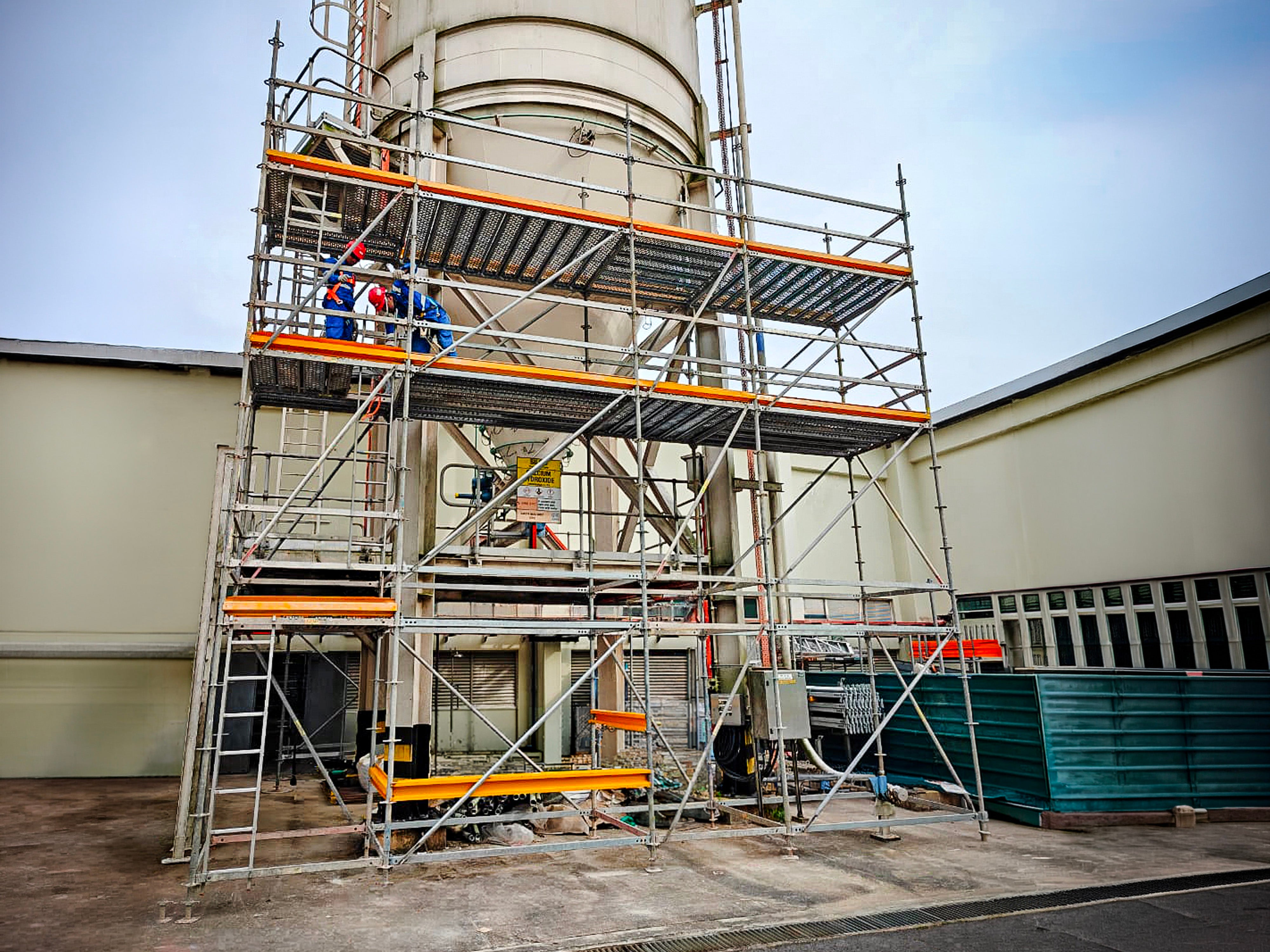 Completed installation of PERI UP Access Scaffold, measuring 8 meters wide and 8.5 meters high