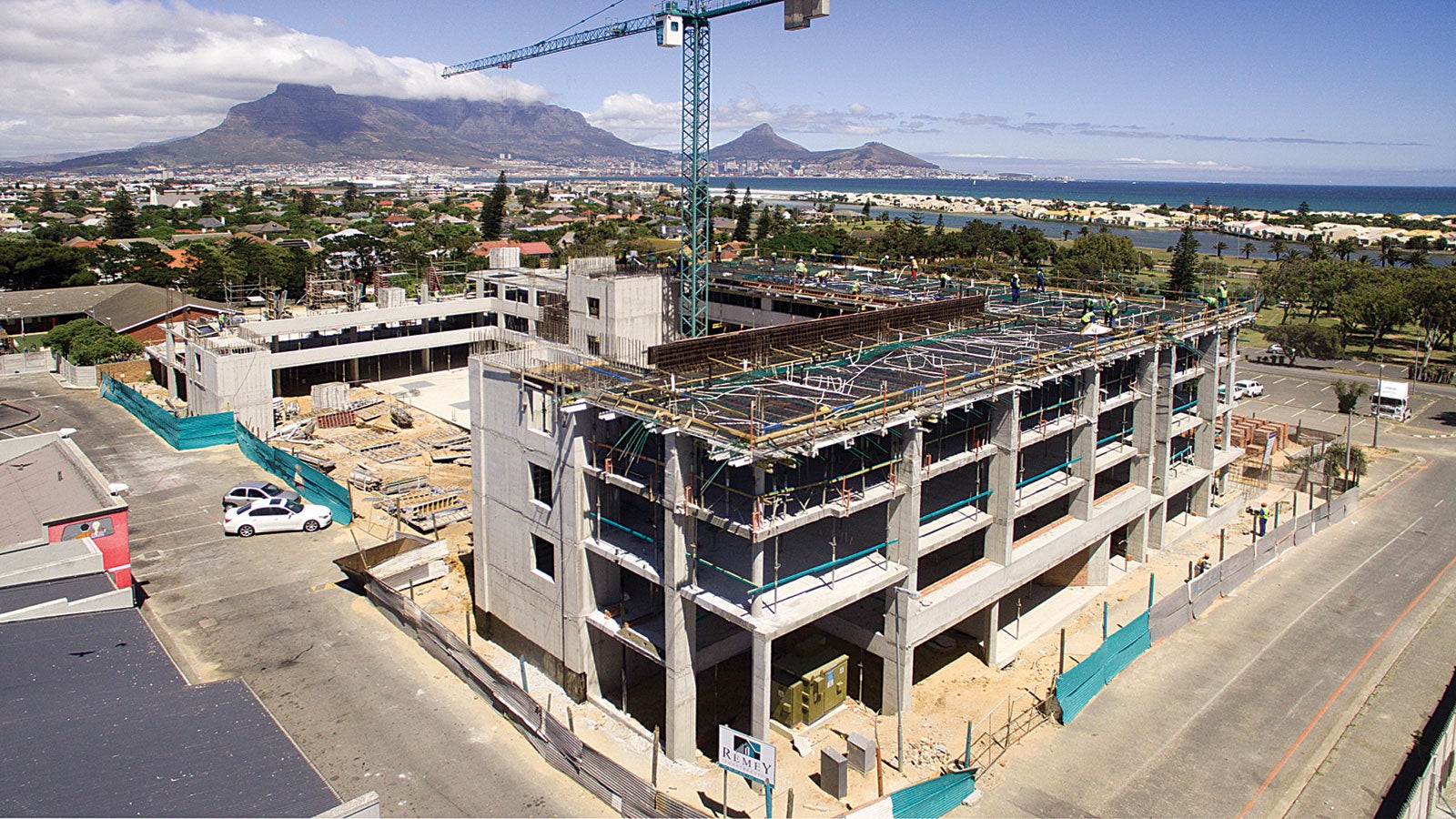 Total formwork solution for upmarket apartment building