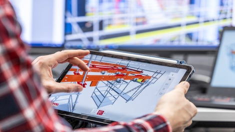 Mithilfe der PERI Extended Experience App lassen sich 3D-Schalungs- und Gerüstmodelle in verschiedenen Darstellungsarten visualisieren. Das Virtual Interface (VI) ermöglicht eine visuell ansprechend Darstellung der 3D-Modelle am Bildschirm.