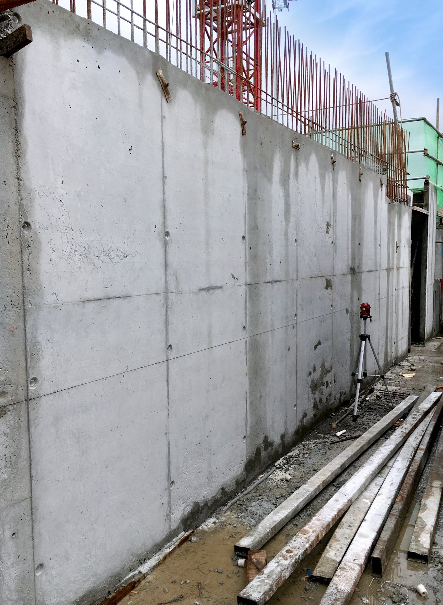 Professional concrete surface ready for interior works