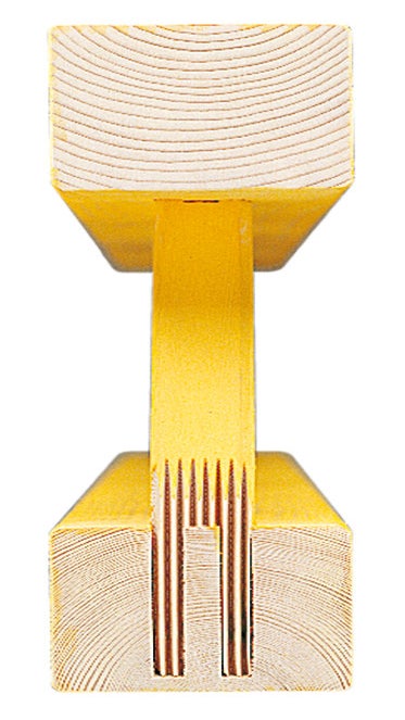 The girder nodes with mini-dovetail jointing guarantee the durability of the GT 24 lattice girder.