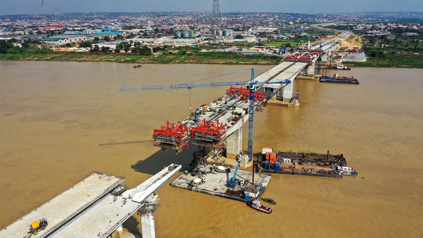 construction of the second niger bridge 