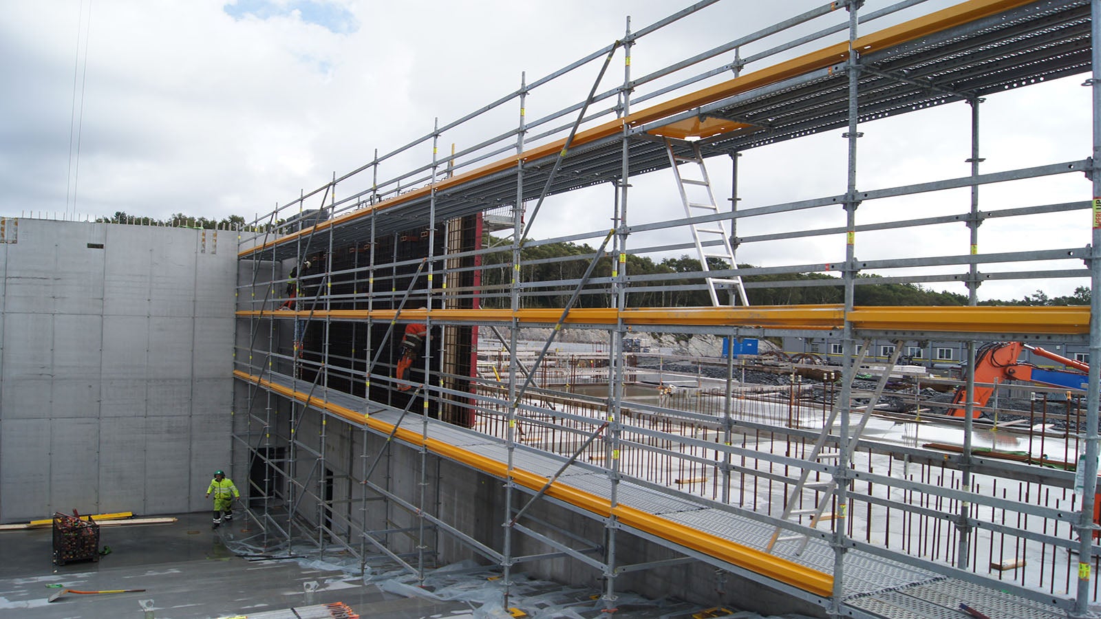 Her er det stillas fra PERI som er blitt brukt som armeringsstillas