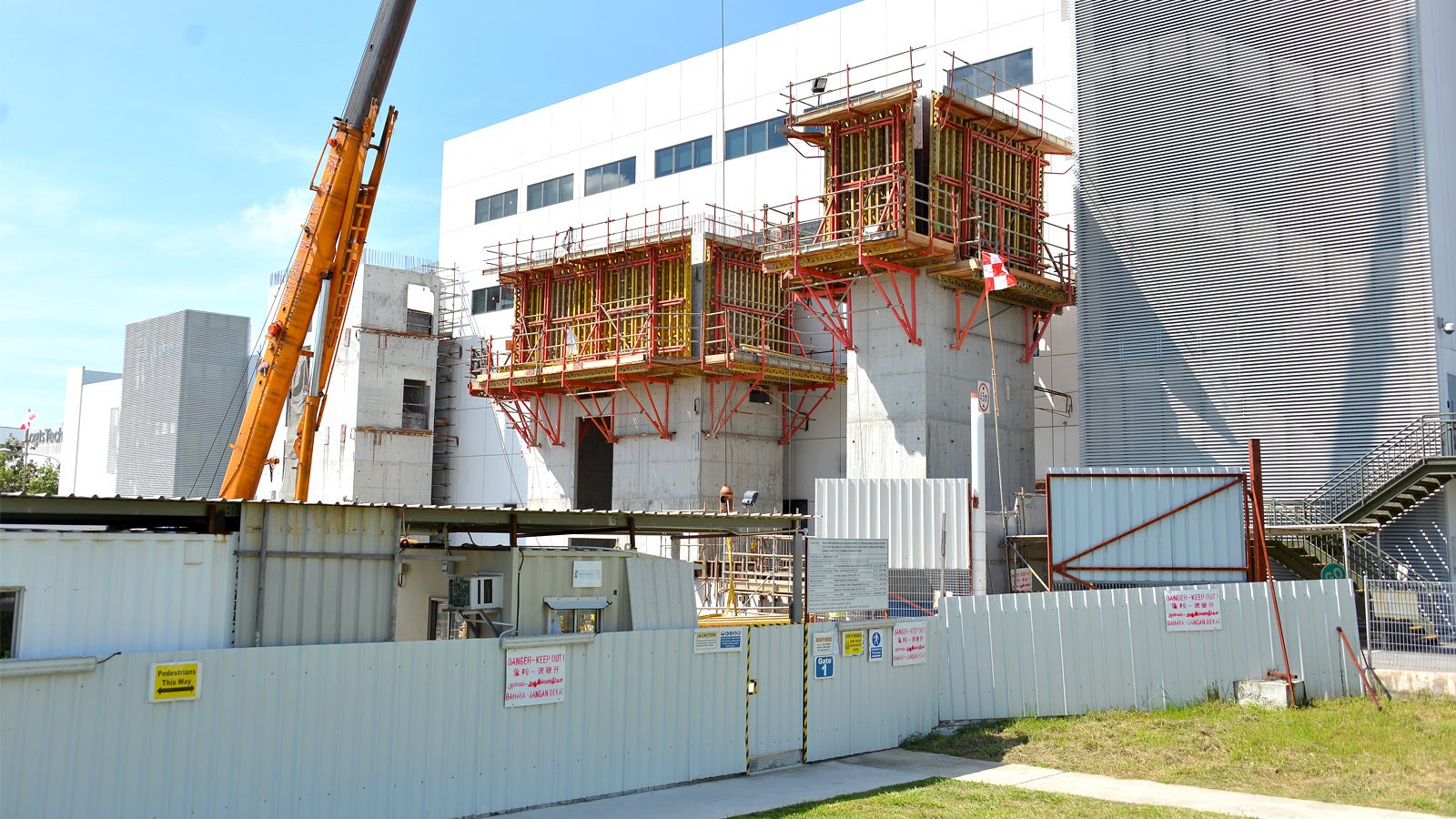 Site progression in November 2020 - staircase on the left and middle, corewall on the right