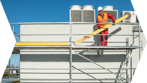 Niewielki ciężar elementów konstrukcyjnych PERI UP Easy uzyskano między innymi poprzez zastosowanie stali o wysokiej wytrzymałości oraz detale konstrukcyjne np.: rygle poprzeczne o przekroju rury prostokątnej.<br/>