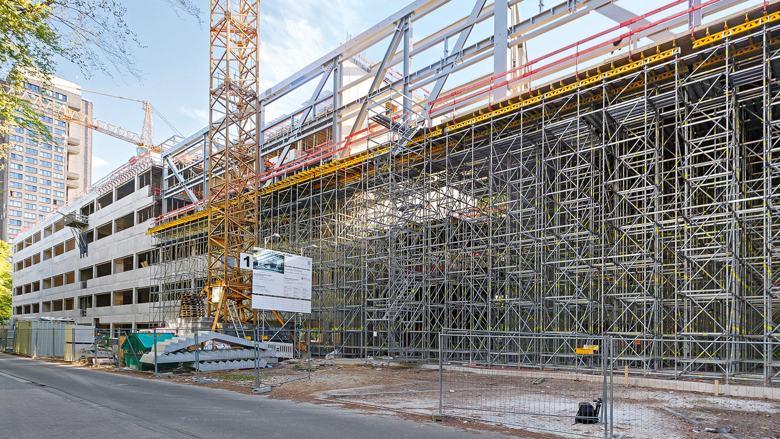 PERI UP Flex Shoring Tower