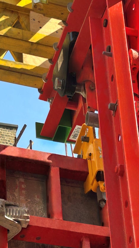 The suspended gantry on the RCS MAX Shaft system enables the formwork panels to be manoeuvred in and out of position with each climb without the use of a crane.