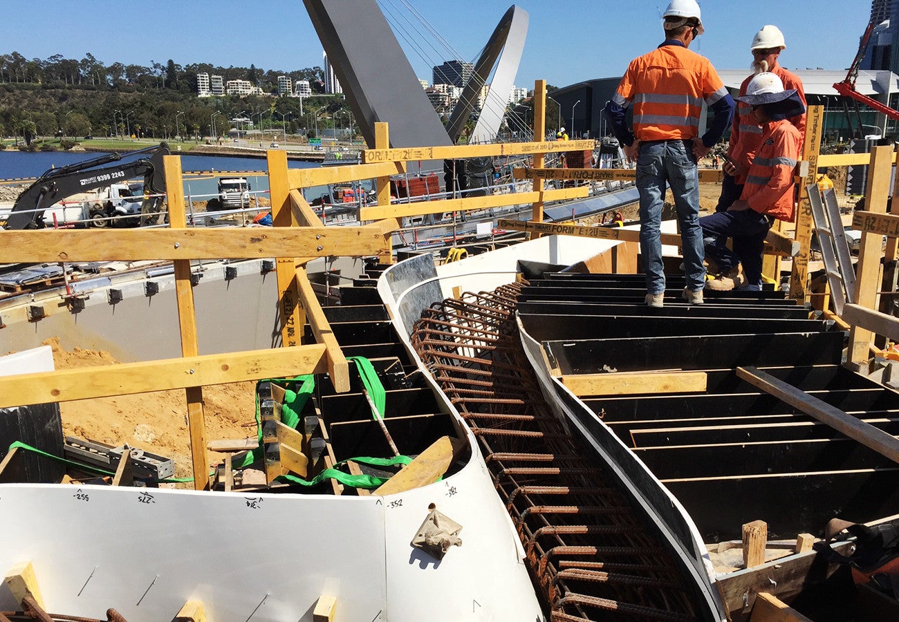 Designing wall 19 with plywood gussets - Vario formwork would provide the basic alignment, with 3 layers of 6mm thickness plywood to provide the final intricately shaped formlining.