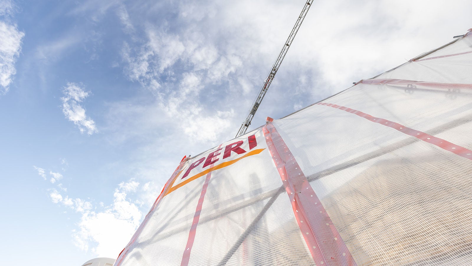 We have been on the market as a family business for over 50 years and have always been a pioneer in formwork and scaffolding technology. 