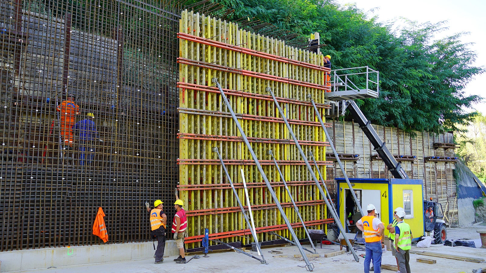 Budowa tunelu wjazdowego do Muzeum Wojska Polskiego, Warszawa