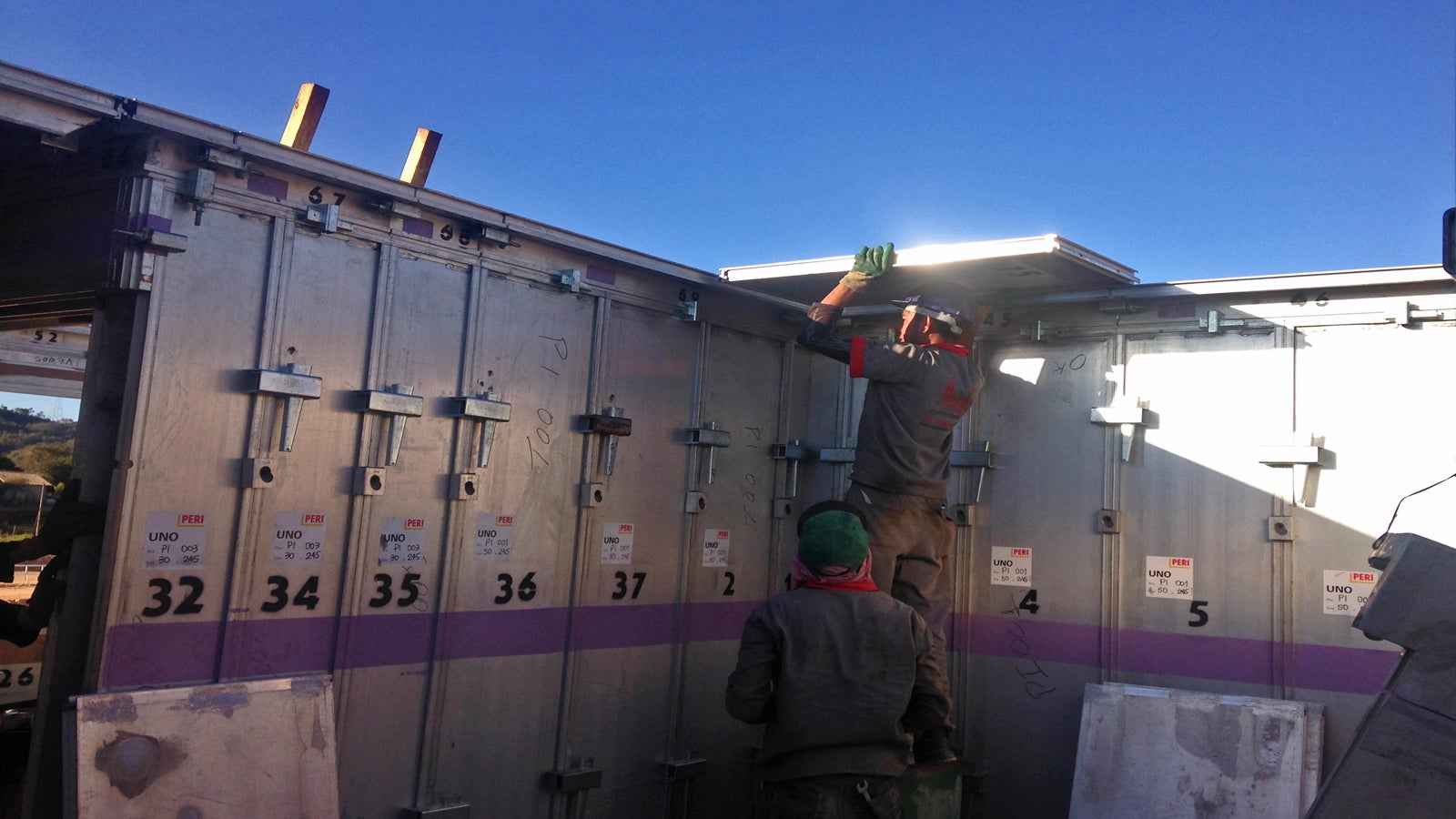 Durante a fabricação todo o conjunto de formas foi montado para aferição<br/>