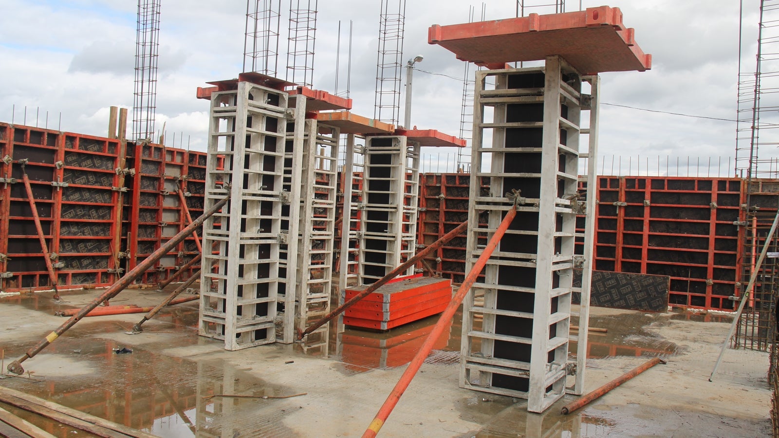 Строительство Квартал у моря "Пирс" 