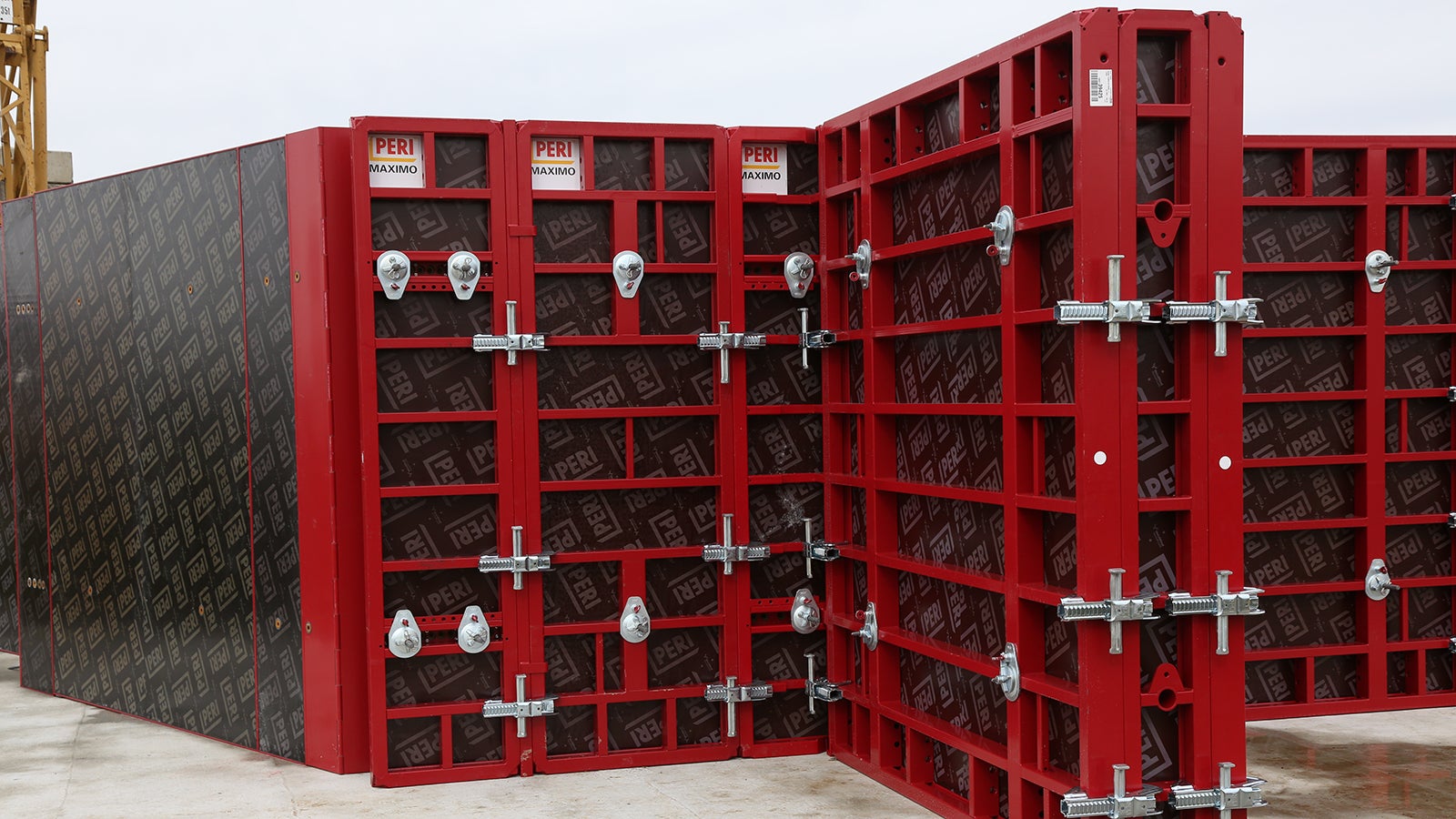 Fermeture frontale des voiles en béton 