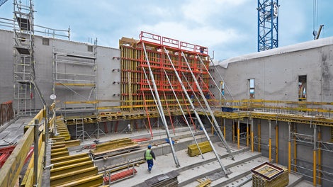 Budynek świetlicy wykonywany za pomocą przestrzennego deskowania VARIO GT 24.