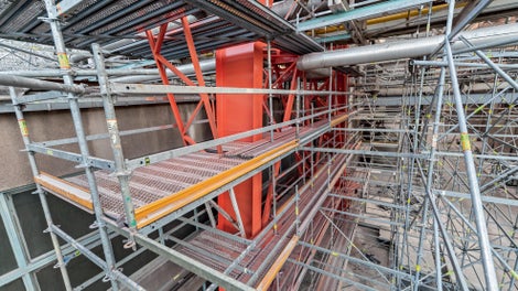 Všechny druhy podlah mají protiskluzovou úpravu.