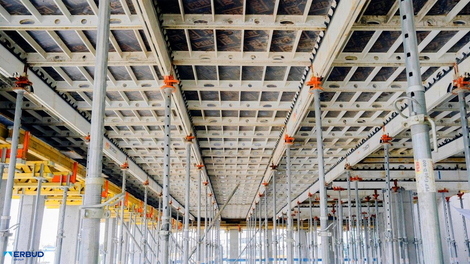 Budowa nowego budynku biurowo-usługowego w Suchym Lesie k. Poznania.