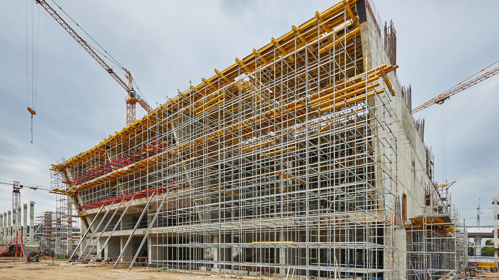 Один из крупнейших теннисных центров в Европе