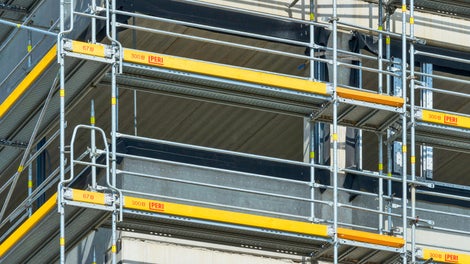 Narożnik PERI UP Easy bez dodatkowego słupka to sprawny montaż i użytkowanie z gwarancją pełnego bezpieczeństwa tego systemu.