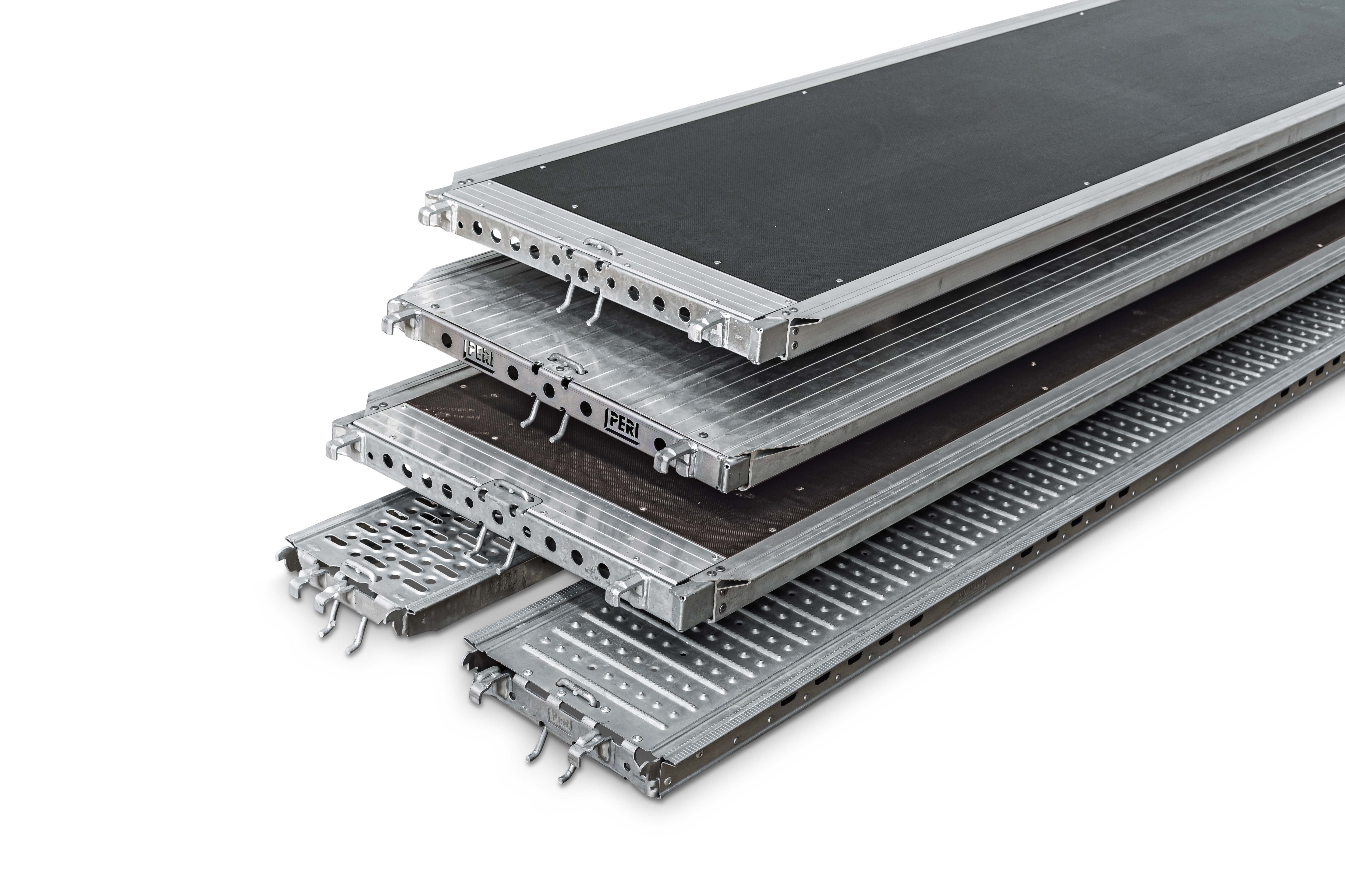 La technique de platelage du système modulaire d'échafaudage PERI UP offre le platelage adapté à chaque application et, grâce à la sécurité anti-soulèvement intégrée, n'exige aucun élément supplémentaire, pour un gain de temps et des économies. 