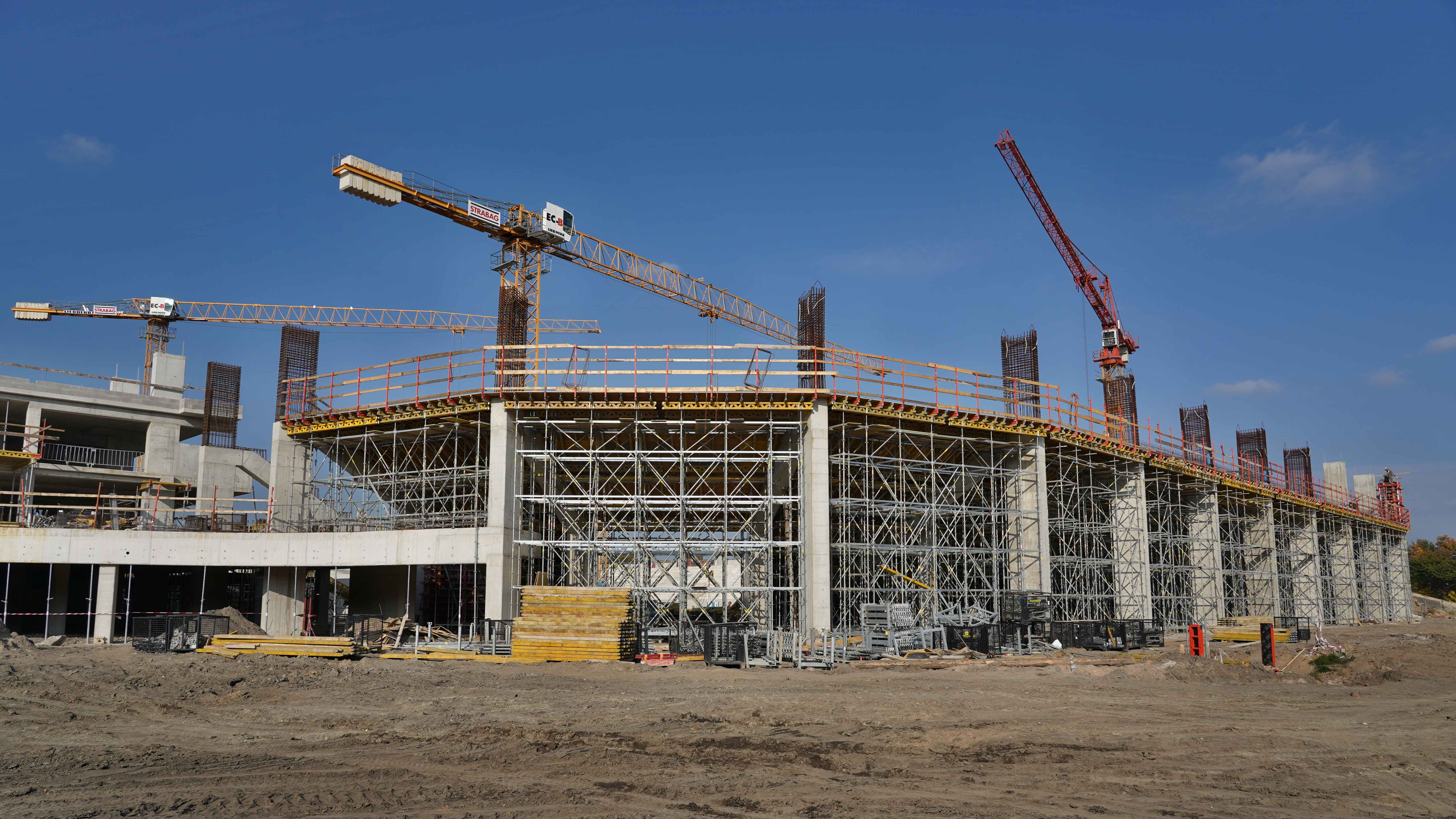Multifunkční stadion, Hradec Králové