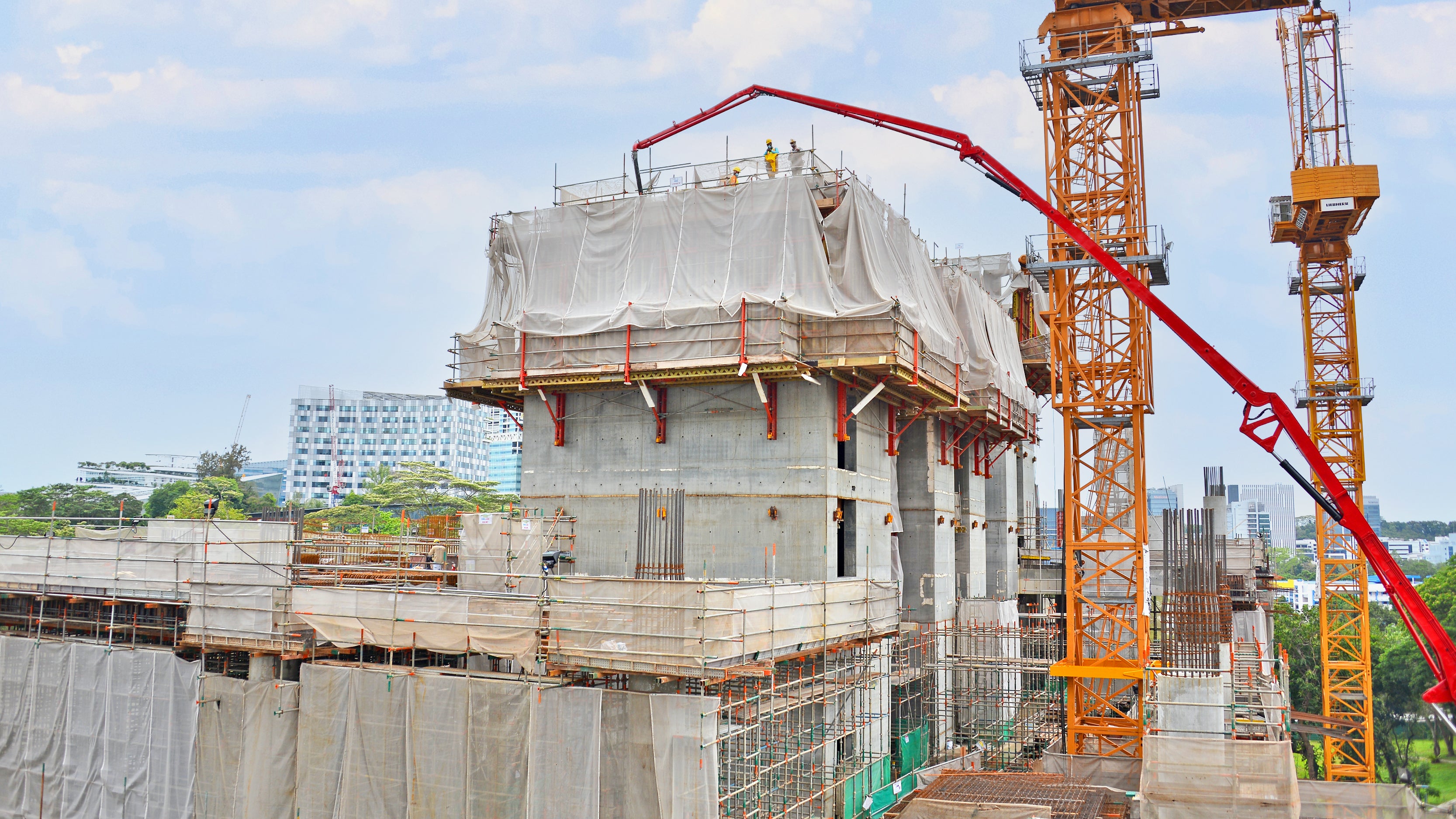 Casting wallform in progress