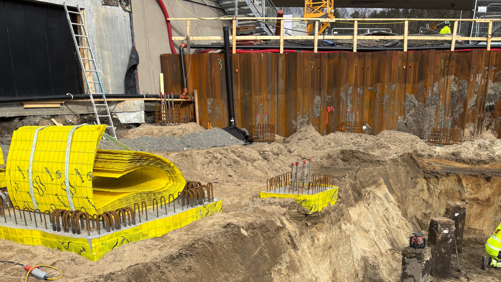 Pecafil kantforskaling i bruk