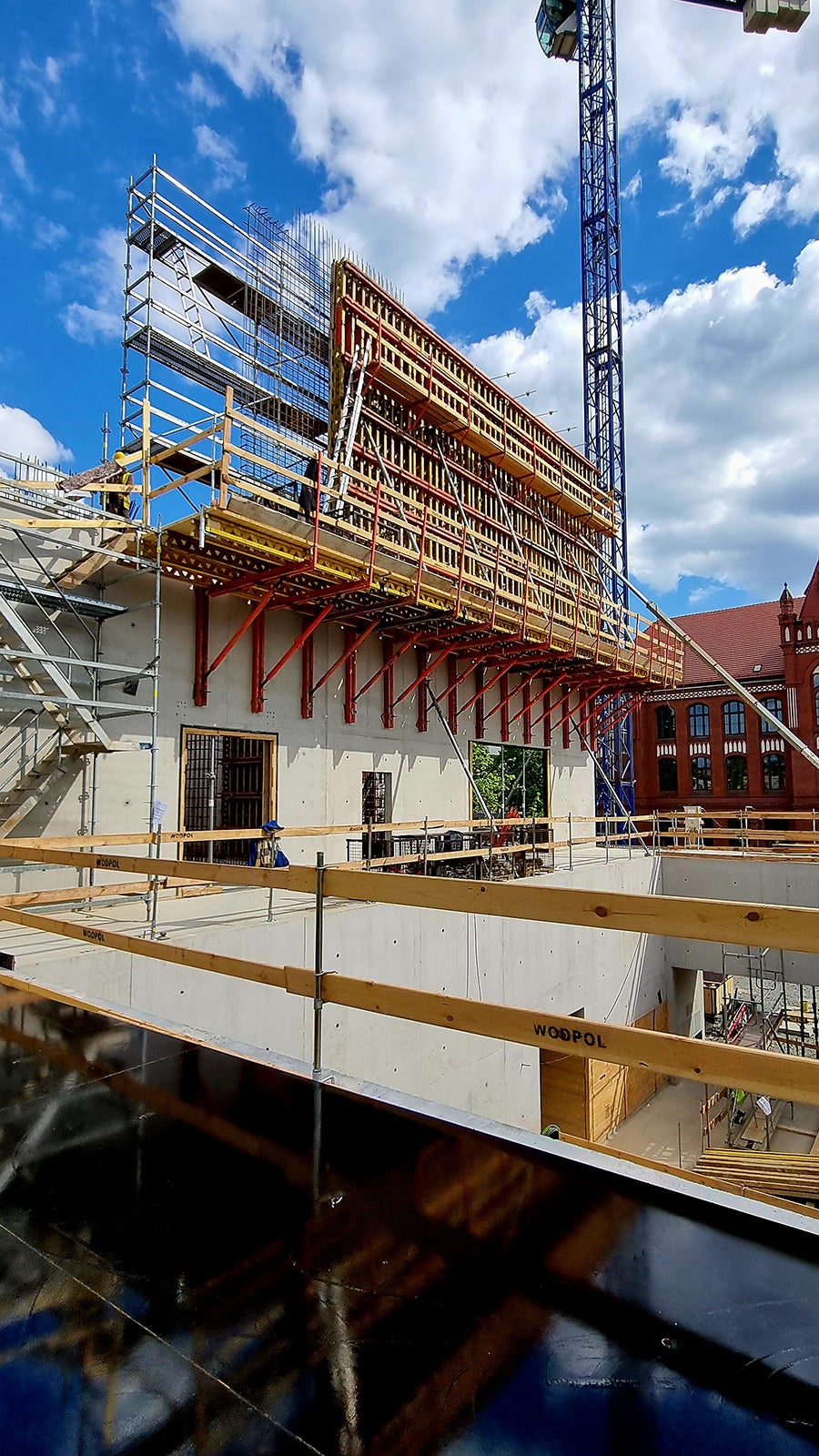 Deskowanie VARIO na budowie nowego gmachu Akademii Muzycznej w Katowicach.