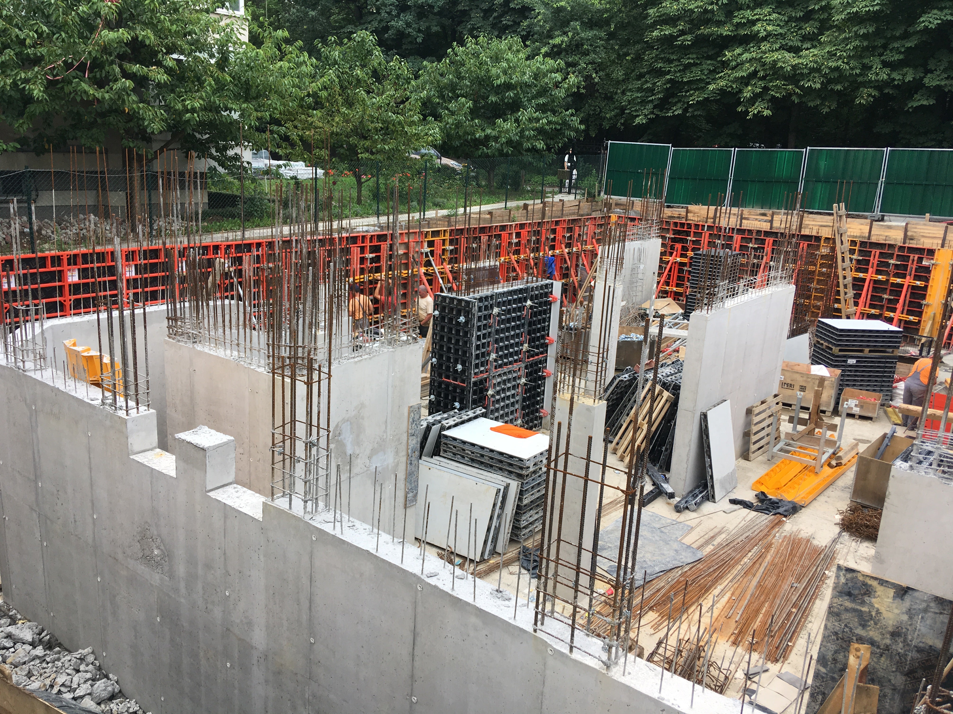 ИНДУСТРИАЛ РЕМОНТ СТРОЙ