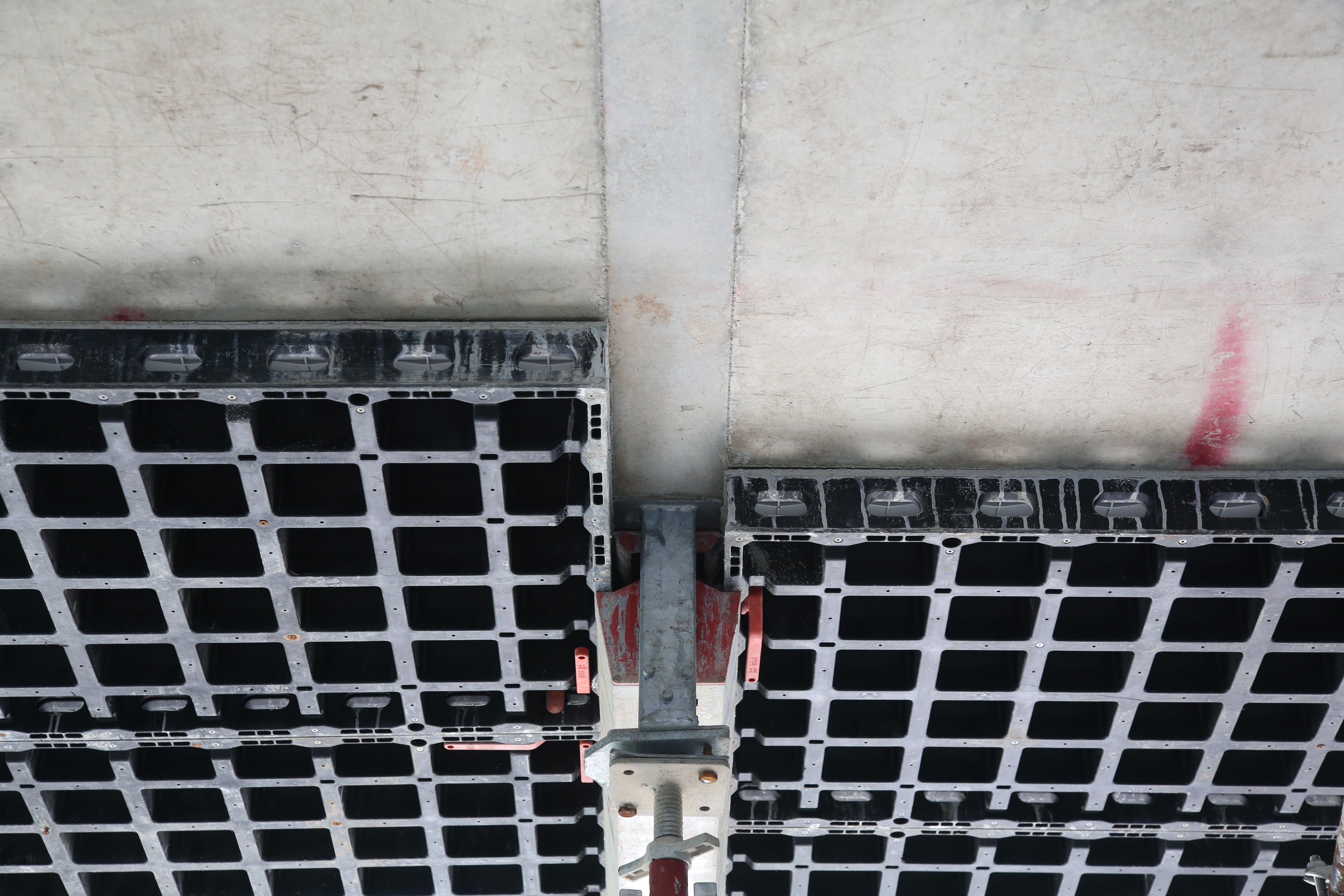 Executive Office Building at Pathumthani