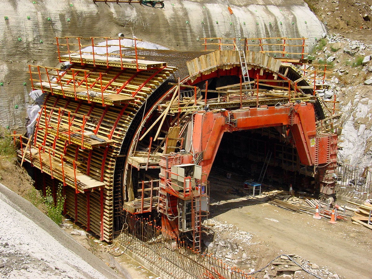 Ampliación 4º Carril AP-6 - Falso túnel