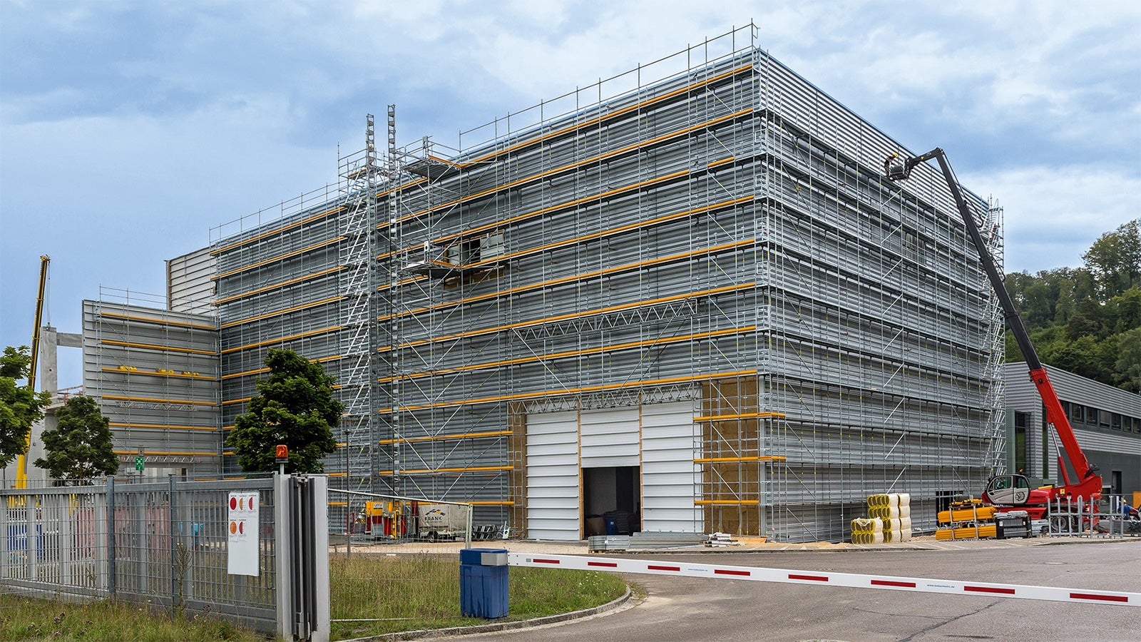 PERI UP Easy -julkisivuteline