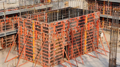 I vani scala sono stati casserati velocemente con PERI TRIO, grazie al numero ridotto di componenti e alla facilità di montaggio