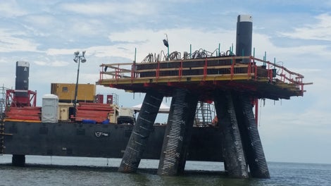 Nuestro cliente Alvarado &amp; Düring requería de un sistema de soporte que le permitiera apoyarse en los pilotes previamente hincados.