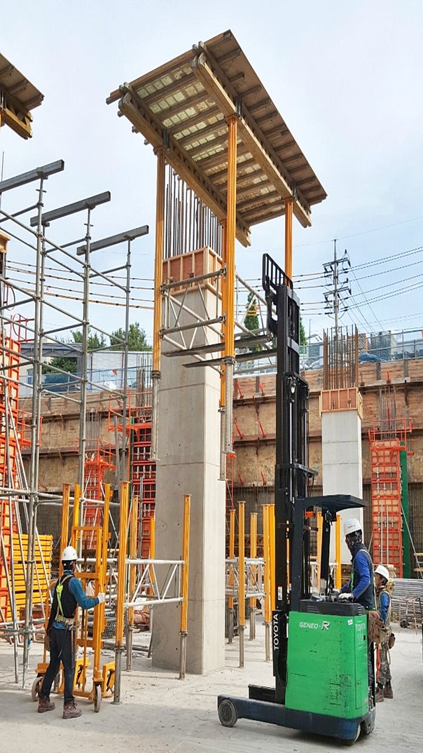 멀티프롭 테이블폼