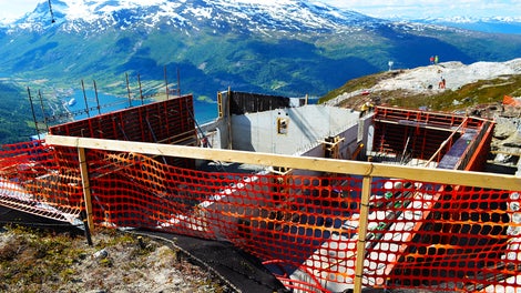 En ny opplevelsesarena innerst i Nordfjord, i hjerte av Fjord-Norge